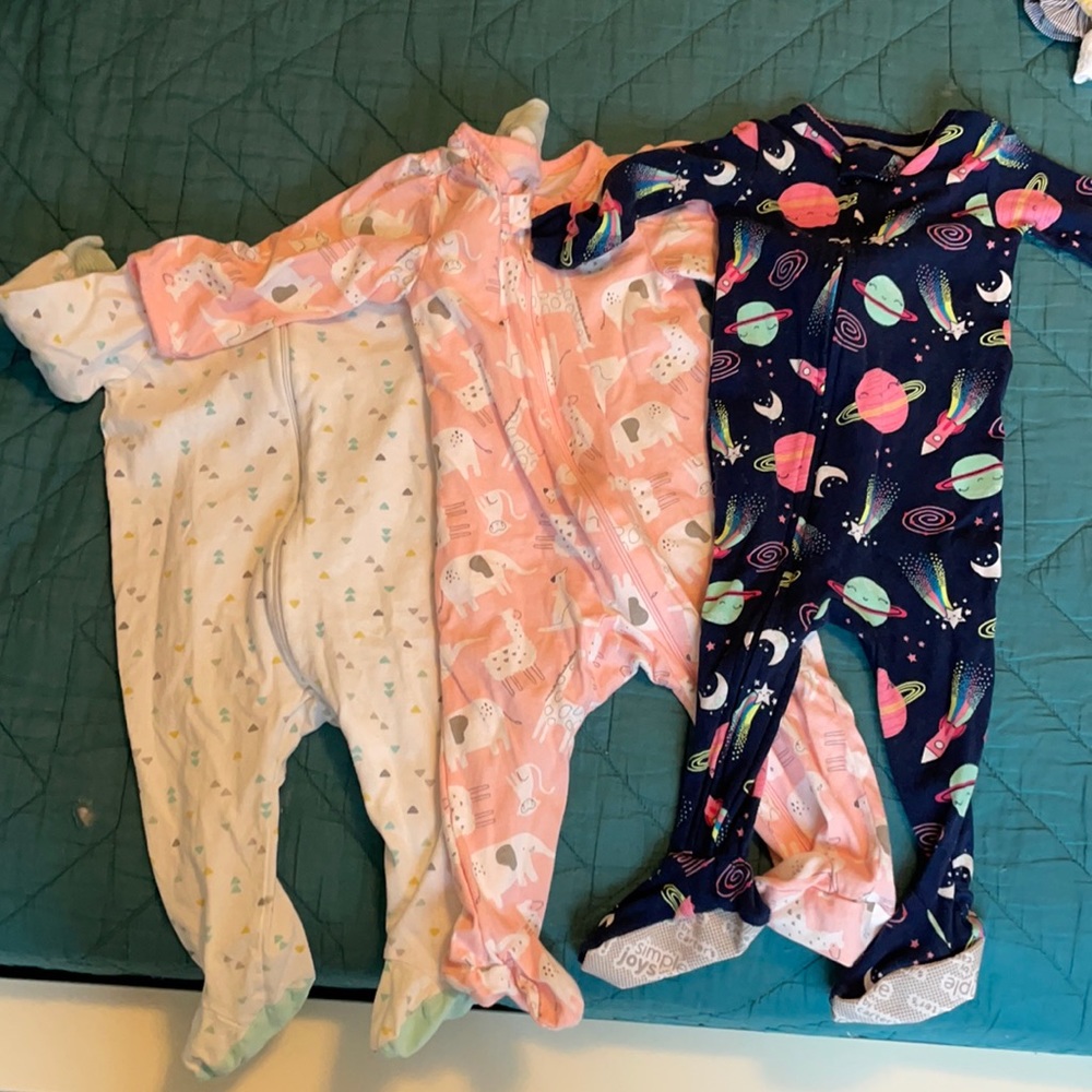 Like New 6-9mth footie PJ lot